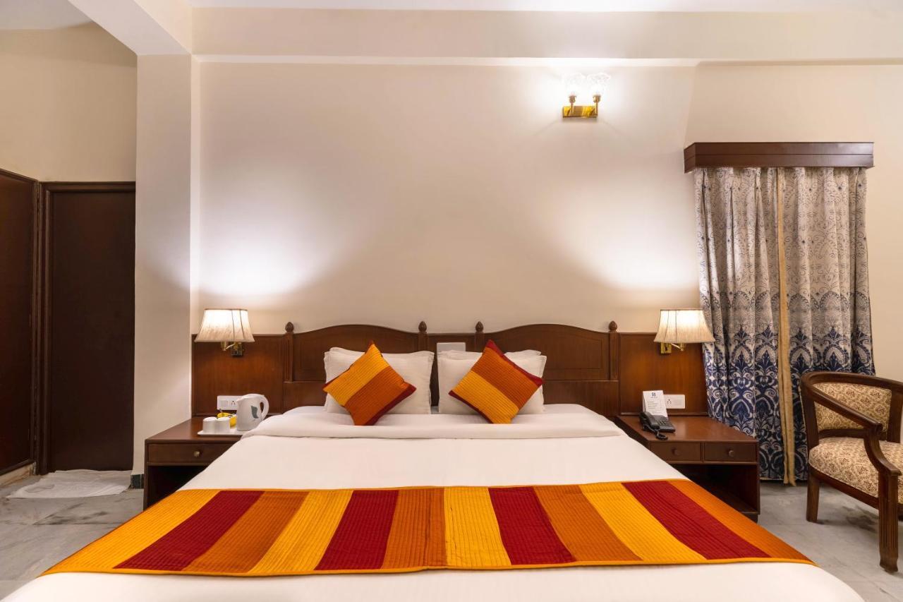 אודייפור Sarovar - Lake Facing Boutique Hotel On Lake Pichola מראה חיצוני תמונה