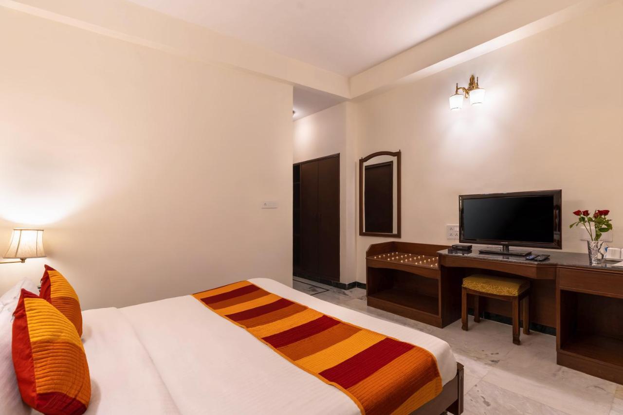 אודייפור Sarovar - Lake Facing Boutique Hotel On Lake Pichola מראה חיצוני תמונה