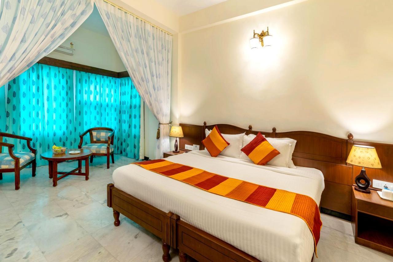אודייפור Sarovar - Lake Facing Boutique Hotel On Lake Pichola מראה חיצוני תמונה