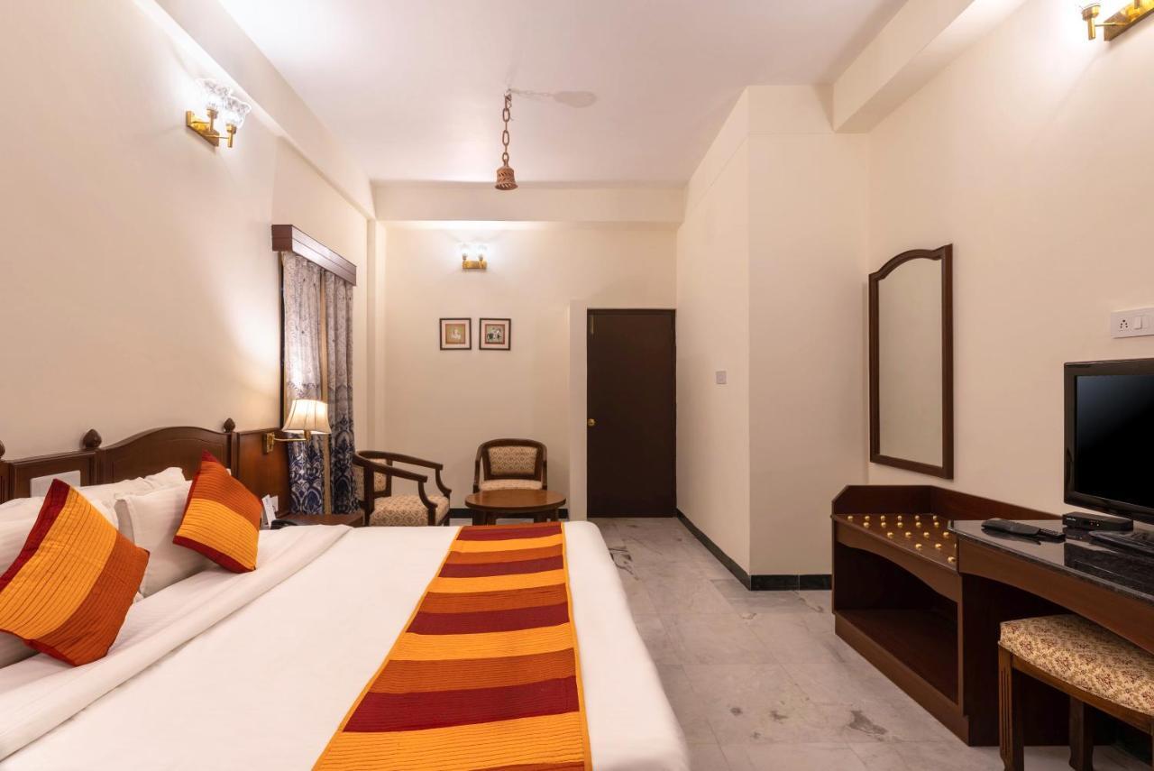 אודייפור Sarovar - Lake Facing Boutique Hotel On Lake Pichola מראה חיצוני תמונה